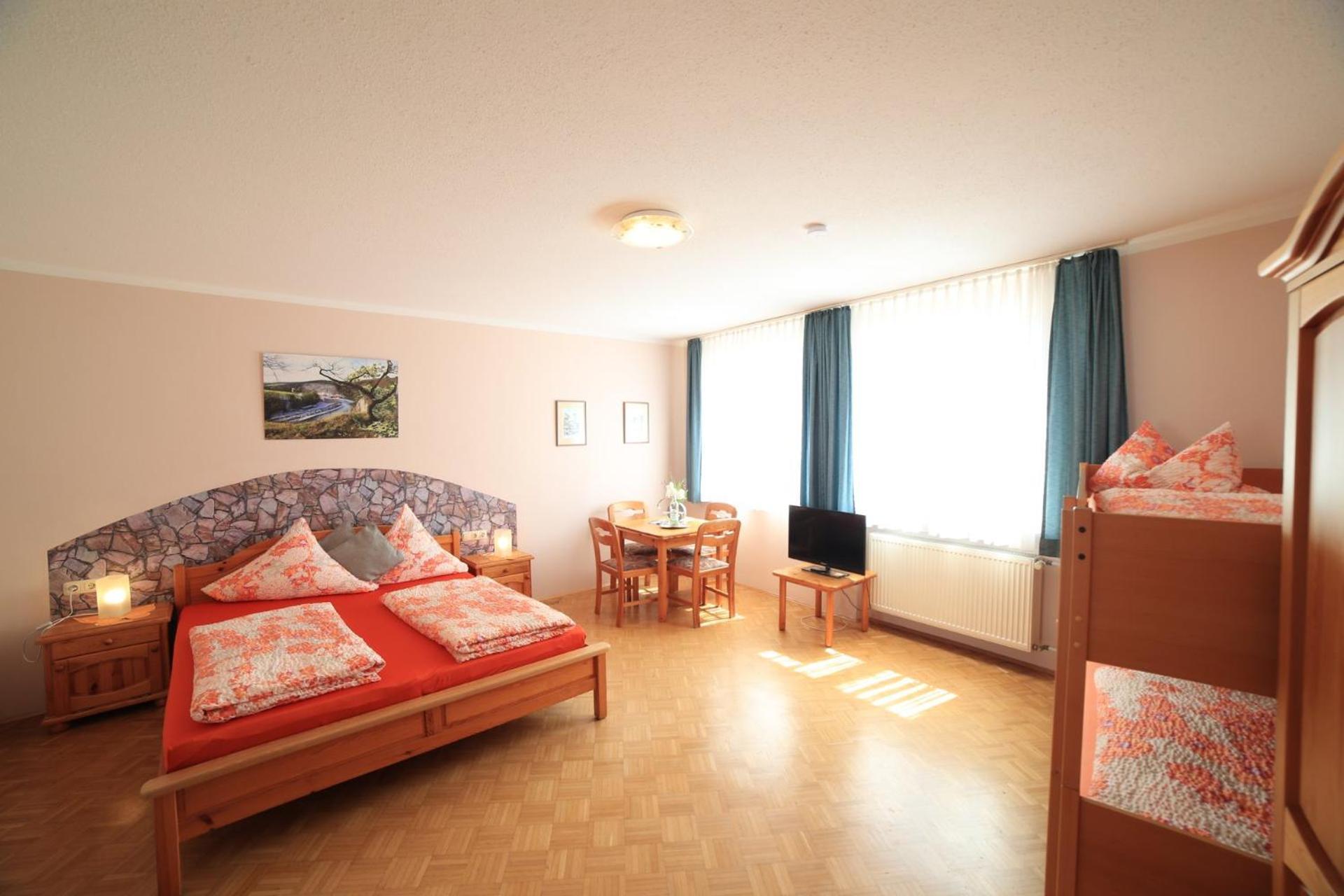 Cafe Am Donautor Hotel Kelheim Kültér fotó